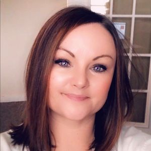 Meet your Posher, Alicia